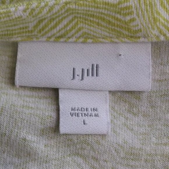 J.JILL Tee/Top, L, Chartruse Line Print, Wide neck, 3/4 length sleeves - Picture 10 of 12